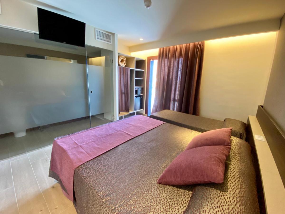 Hotel Papi Blau Malgrat de Mar Rum bild